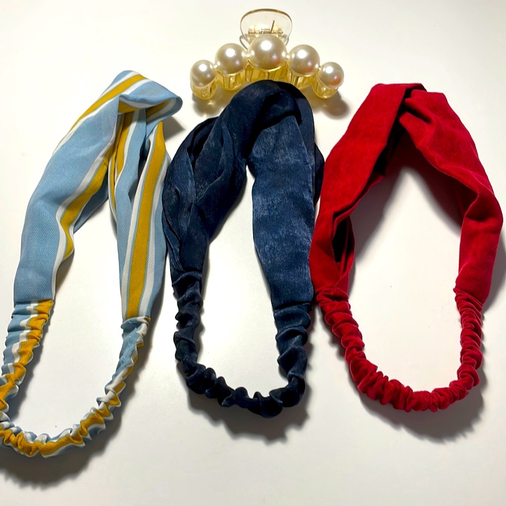 Hair band and claws